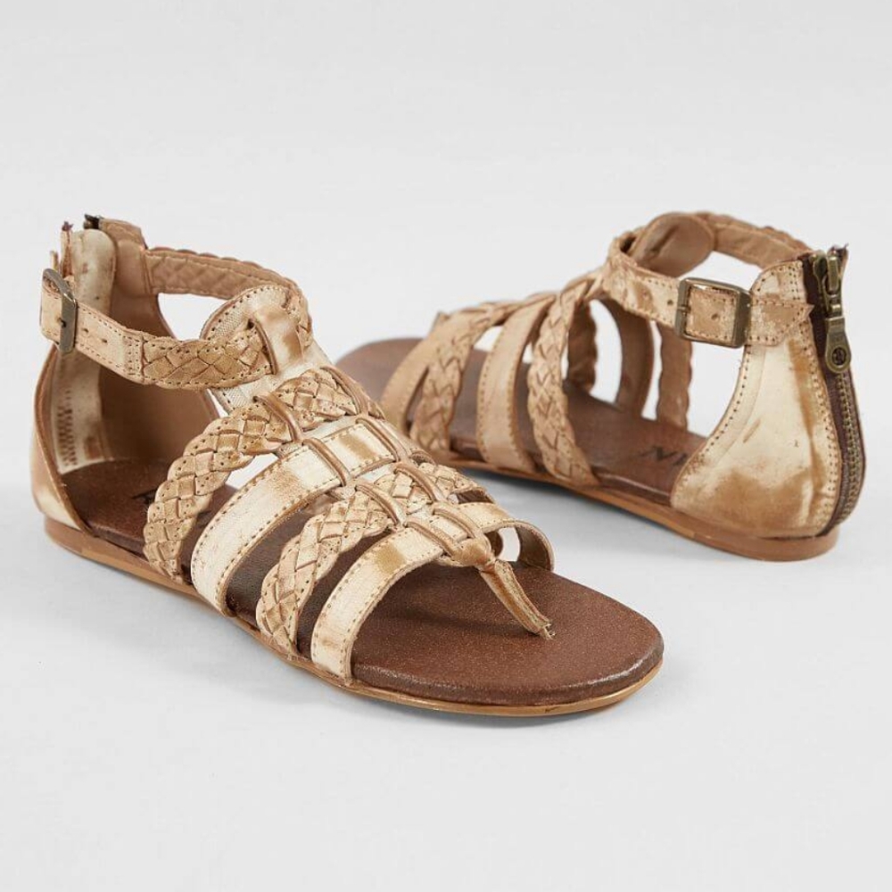 NWT ROAN Kaliope Sandals, Size 8, Bone White/Tan, Distressed.
